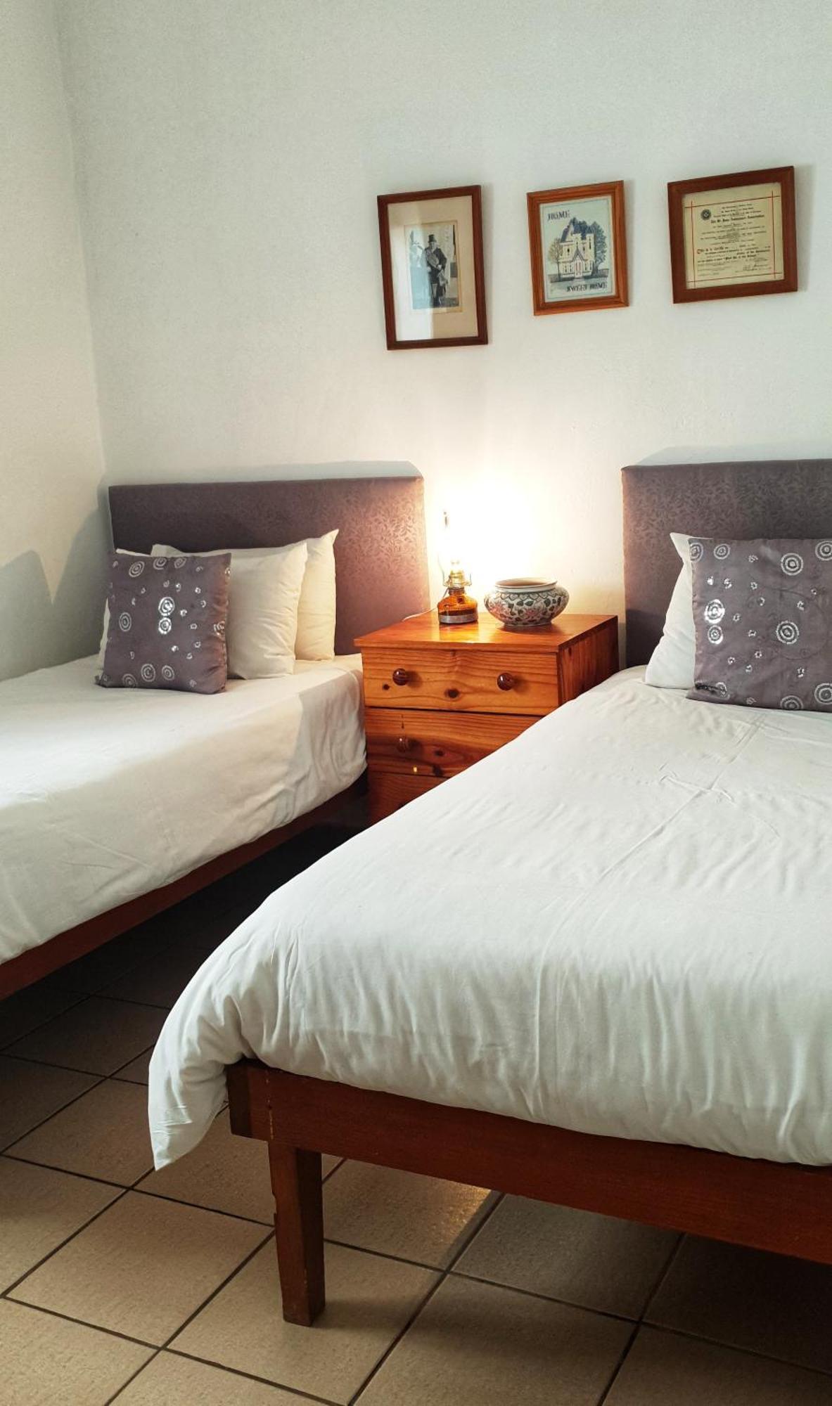 Camdeboo Cottages Graaff Reinet Ngoại thất bức ảnh